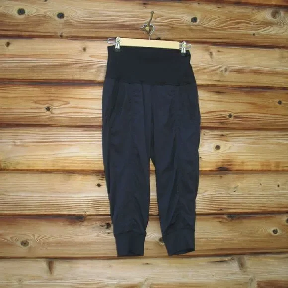 Lululemon In Flux Crop Pants Linerless Joggers Black - Picture 4 of 11